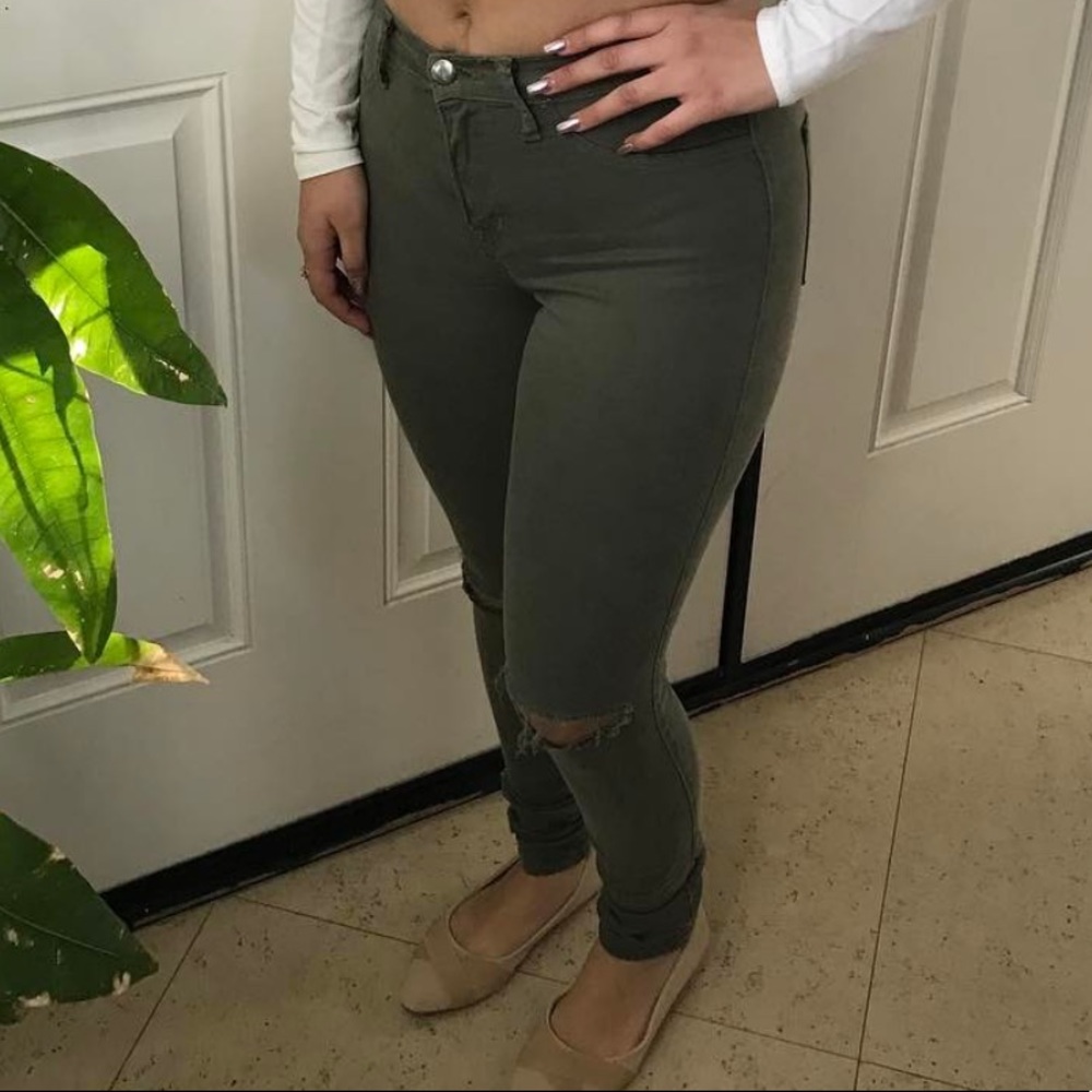 Jeans